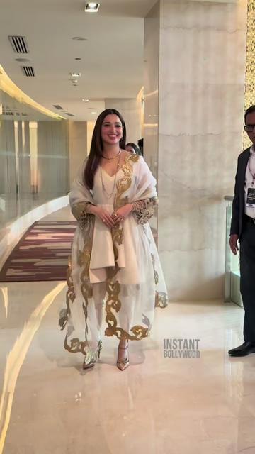 @Instant Bollywood