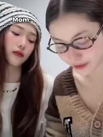 @𝐃𝐨𝐫𝐚😺