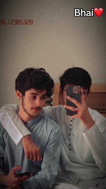 @Hum 2 bhai