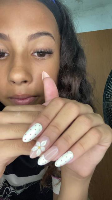 @Julinha_00🎀