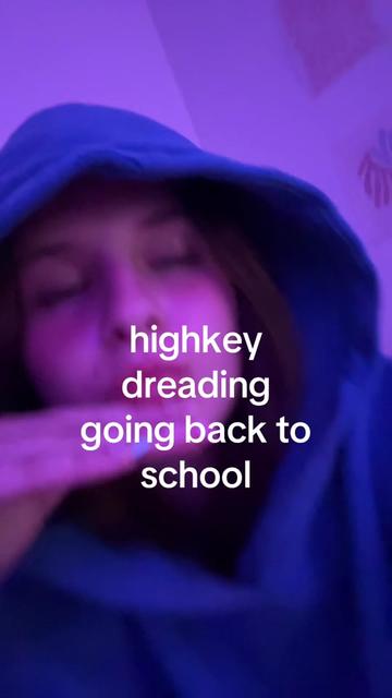 @CLAIRE🦄🌈🪼