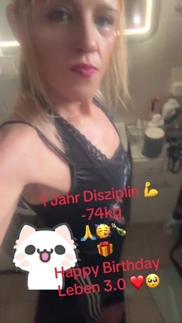 @kitty_von_mau