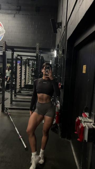@zeynah🪽