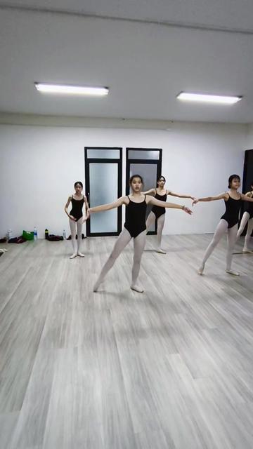 @thanadmatestudio