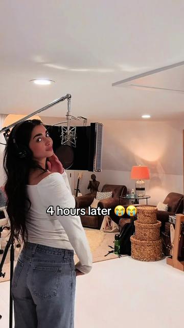 @Lala
