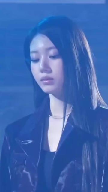 @๐๐ฅ๐ฐ๐๐ฒ๐ฌ ๐ฐ๐ข๐ญ๐ก ๐๐จ๐ซ๐