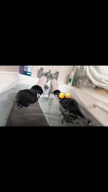 @Drenched_daily