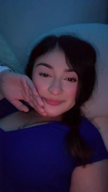 @jasminvvazquez