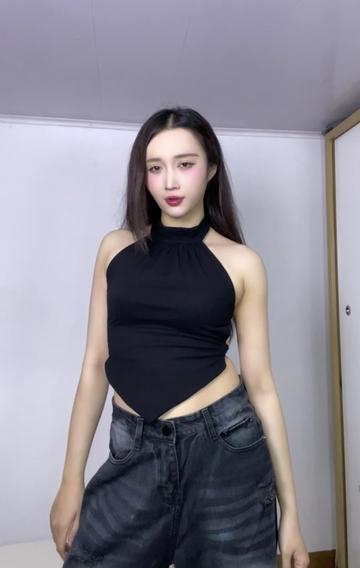 @Linhchicheese 🎀