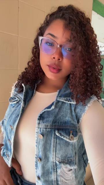 @Laura Camila.🍫
