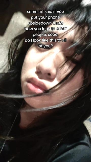 @julian_tweek•_×