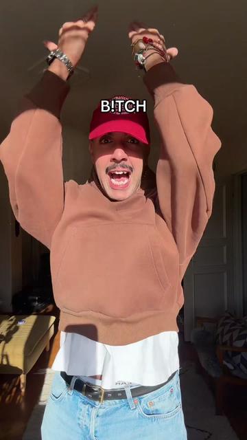 @YouYou
