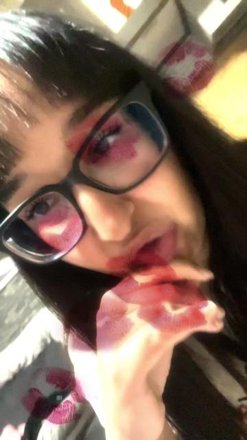 @Marika ᥫ᭡ .