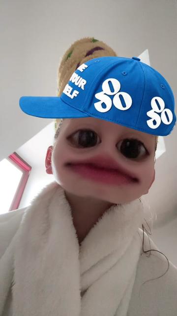 @Sophia