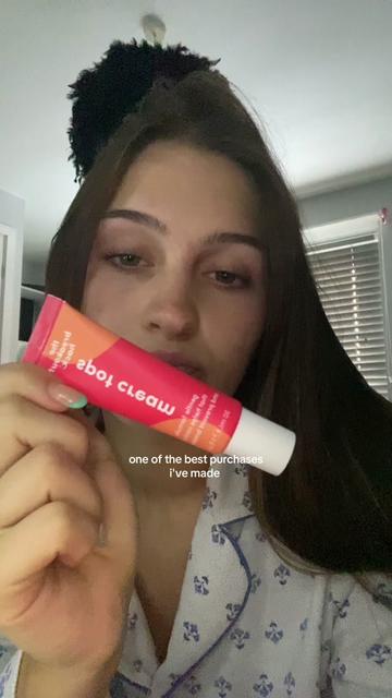 @🦦
