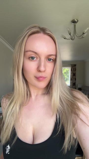 @flossie__02