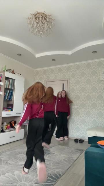 @Тотя