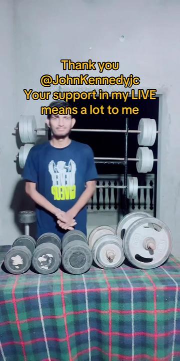 @Bodybuilder boy