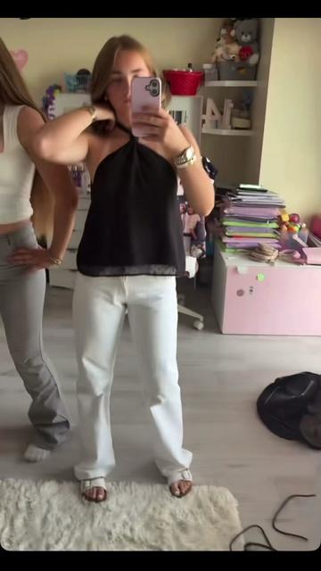 @𝐋𝐌🎀🩵😛👏🏽🍒🩷🙈🙂