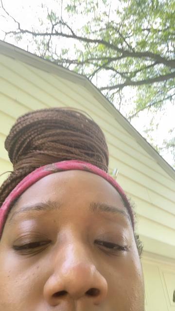 @Dee_nuggss