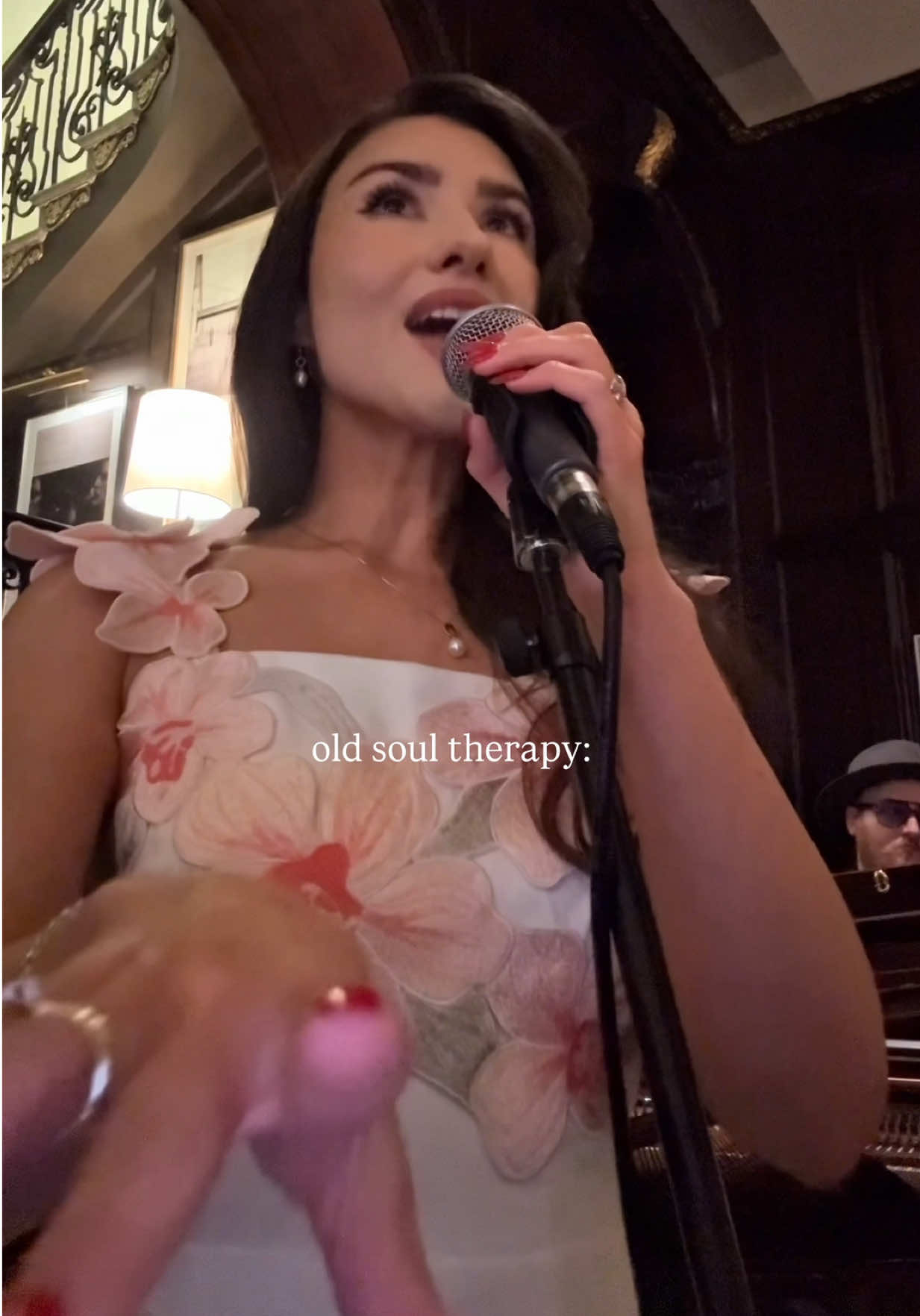 @Jade Monet