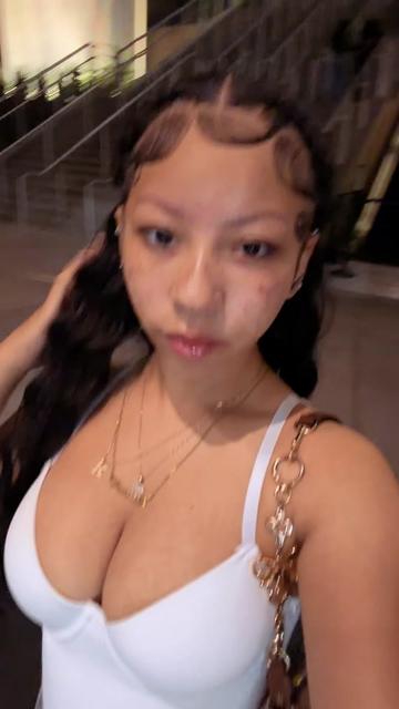 @kiaraaa