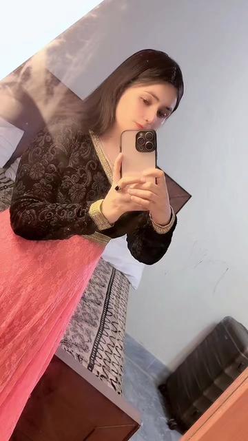 @charming.queen786