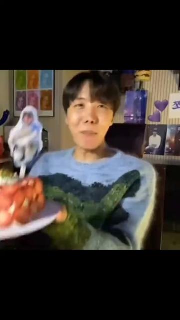 @𝒯𝒶𝑒𝒽𝓎𝓊𝓃𝑔🍓