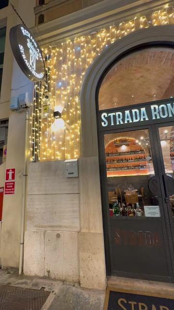 @STRADAROMANA Restaurant