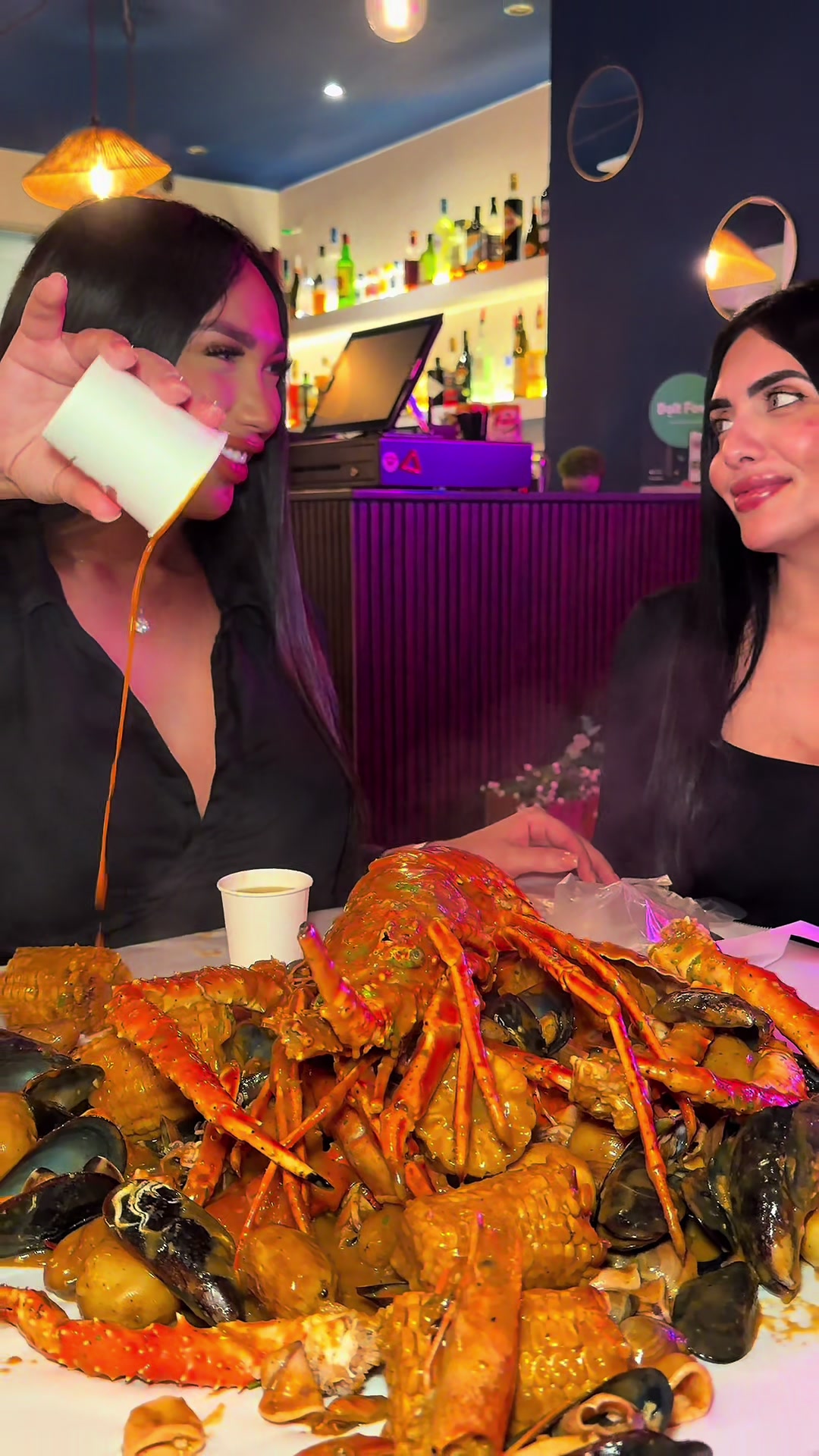 @GRAB A CRAB 🦀