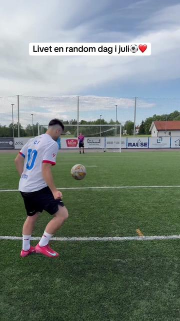 @Christian Karlsen ⚽️🐐