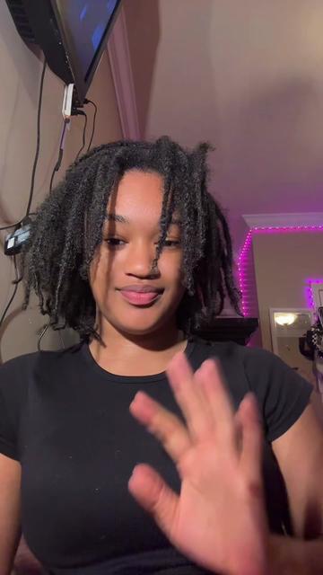 @Kay🍒✨️