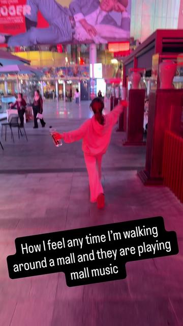 @Averagefashionblogger