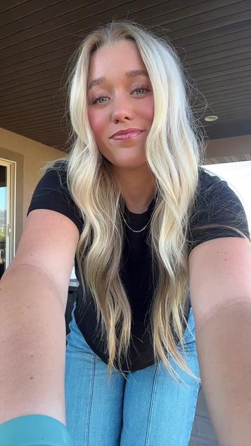 @Whitnee_vest