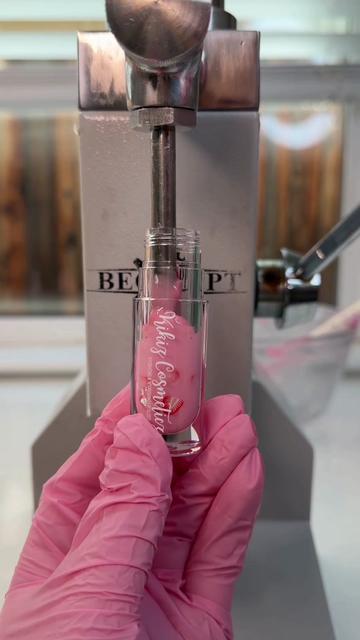 @Kikiz Cosmeticz