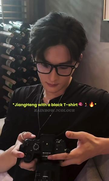 @RAINBOW.7COLOUR