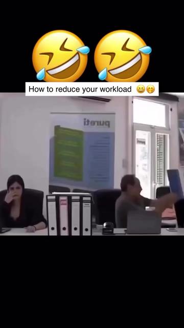 @dailyweirdness1