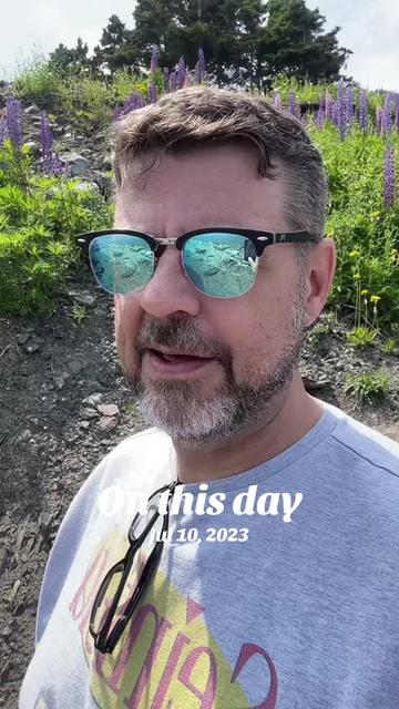 @Ron Plays Bass 🇨🇦🍁