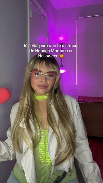 @Camila