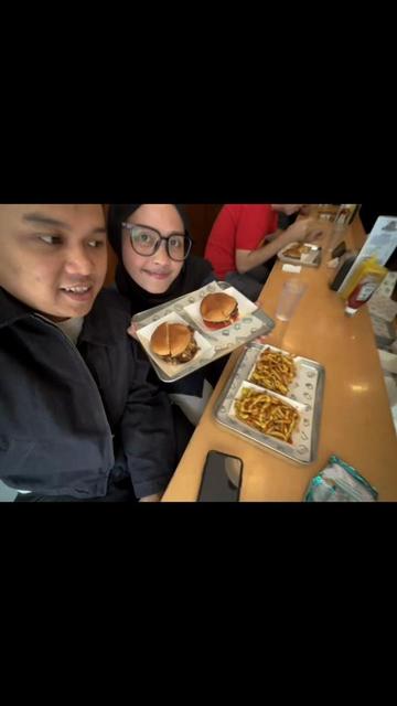 @Indira | Jajan & Jalan Kemana?