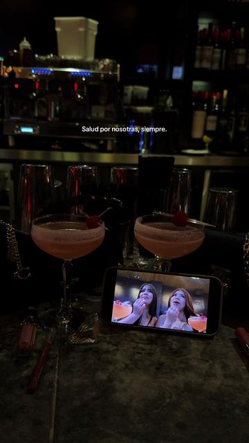 @Laura Sarahí