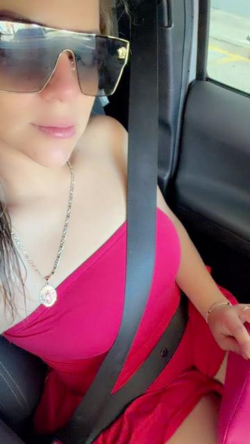 @Selenita car