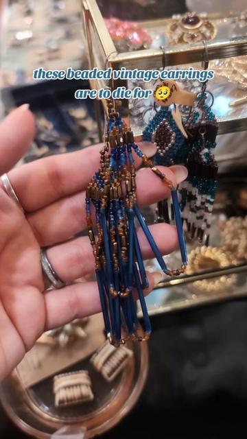 @Whatnots & Whimsies