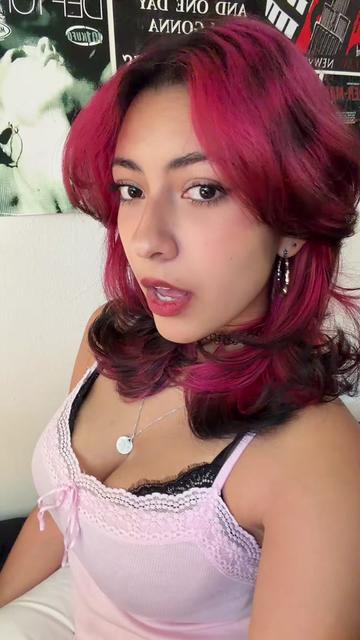 @Bella