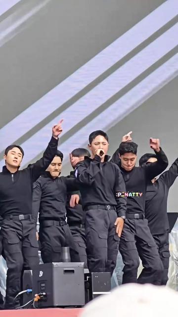 @DKingWorldwide ๐ฆ DK iKON ๐พ