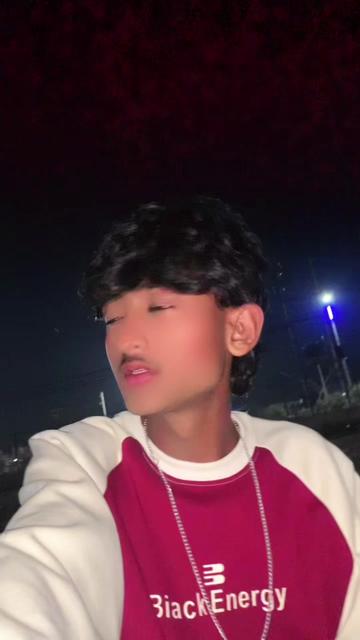 @✿ཌAvi: ★: 