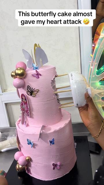 @mbs_cakes_pastries