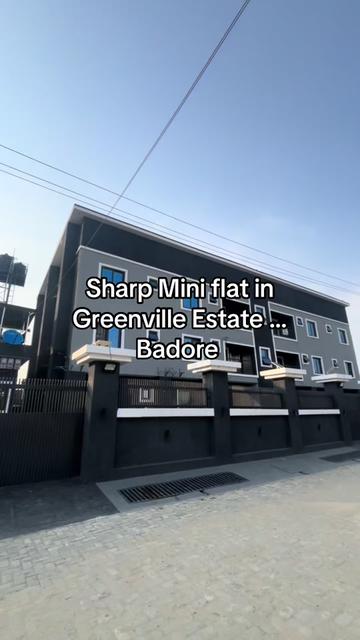 @Realtor Short