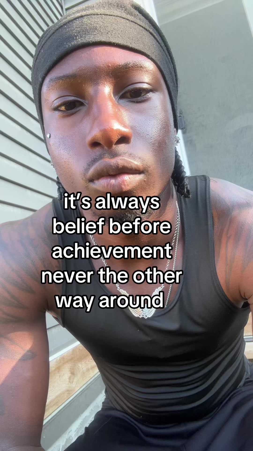 @￼