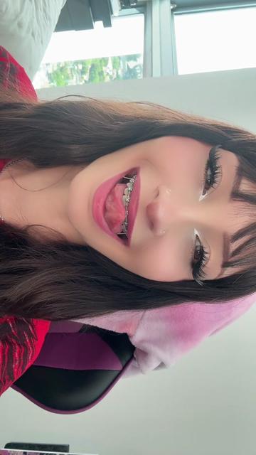 @Foxxi